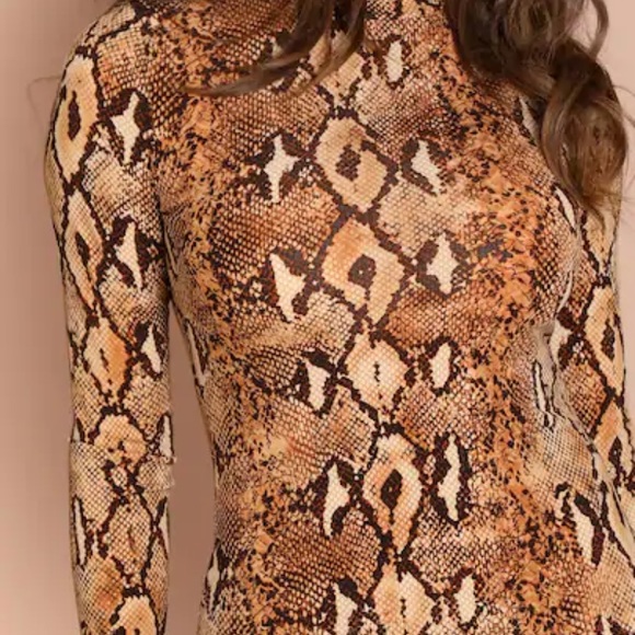 NWT snake skin mock neck dress - Picture 4 of 6